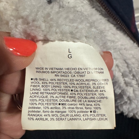 Old Navy Plaid Sherpa Lined Bomber Jacket Navy Red Women’s L - Picture 5 of 5